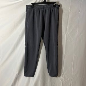 Men’s Fila Sweatpants. Never worn before